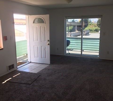 3rd image of 2715 Harrison Ave APT 3