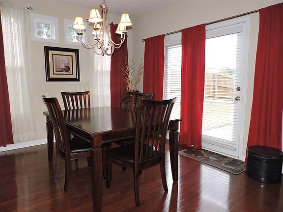 5th image of 105 Chalkely Ct