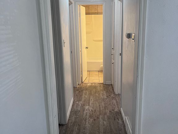 5th image of 2701 Wyandotte Way