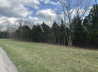 293031 Fox Trail Rd, Corinth, KY 41010