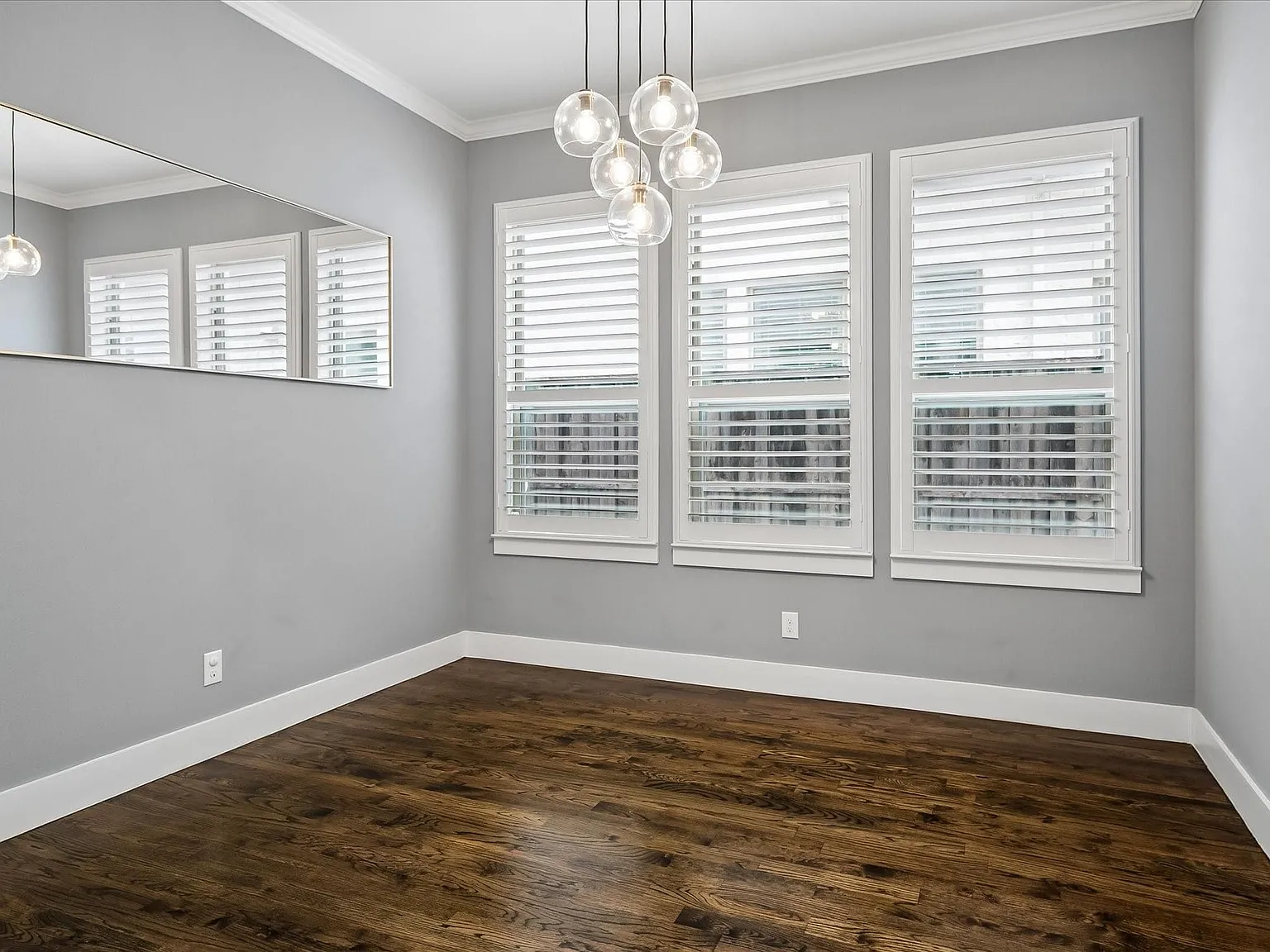 3 bed, 3.5 bath, 2658 sqft, $6,250 — Photo 4
