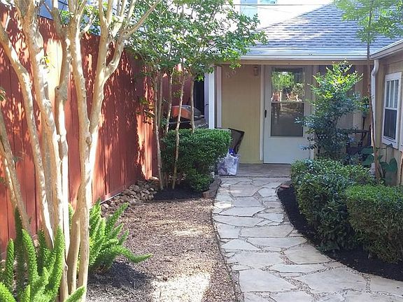 3rd image of 880 E 25th St #880