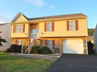 4750 W Vale Rd NE, Roanoke, VA 24019