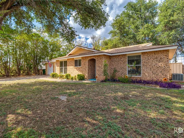 3938 Millbrook Dr, San Angelo, TX 76904