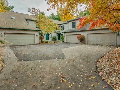 1317 Bridge Water Way #C-8, Mishawaka, IN, 46545