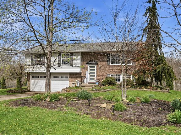 3rd image of 5942 Cedaridge Dr