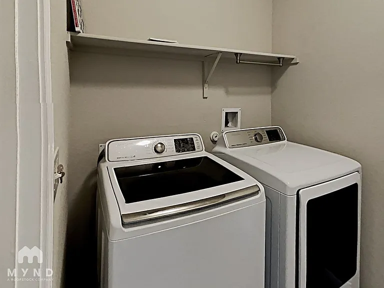 1129 La Conterra Blvd — Photo 19