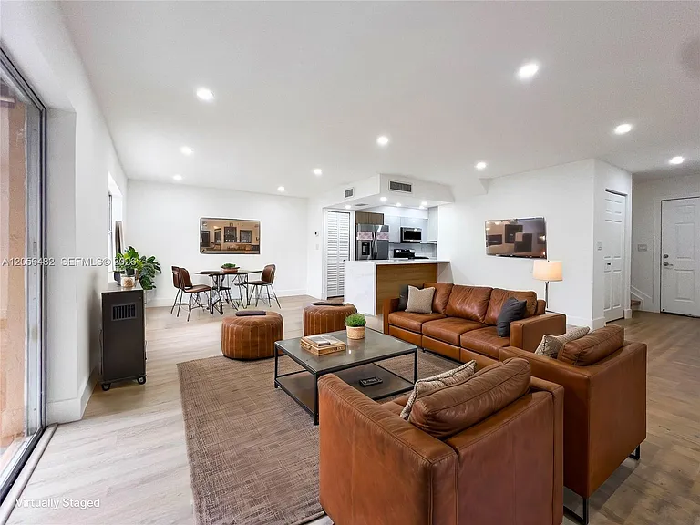 17911 NW 68th Ave #O207 — Photo 1