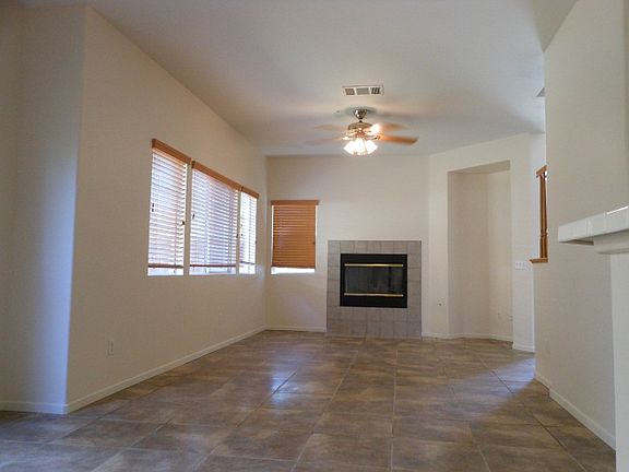 5th image of 39726 Columbia Union Dr Unit B