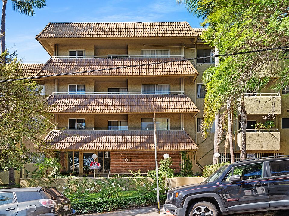 1st image of 1011 Palm Ave APT 105
