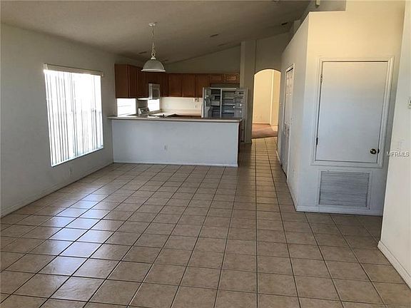 2nd image of 5027 Alavista Dr