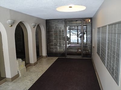 2nd image of 2629 N Hampden Ct APT 514