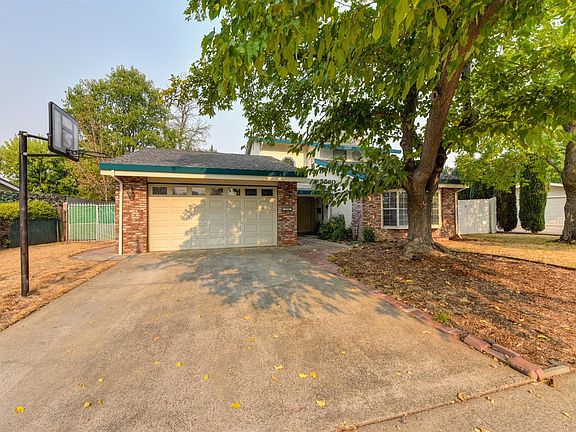 3rd image of 5560 Avila Ct