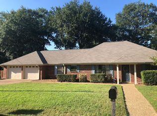 10769 Harvestwood Dr, Tyler, TX 75703
