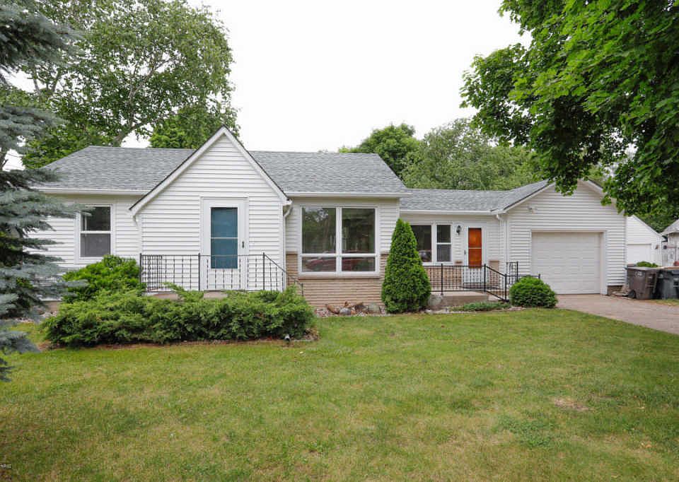 1st image of 2420 W Milham Ave