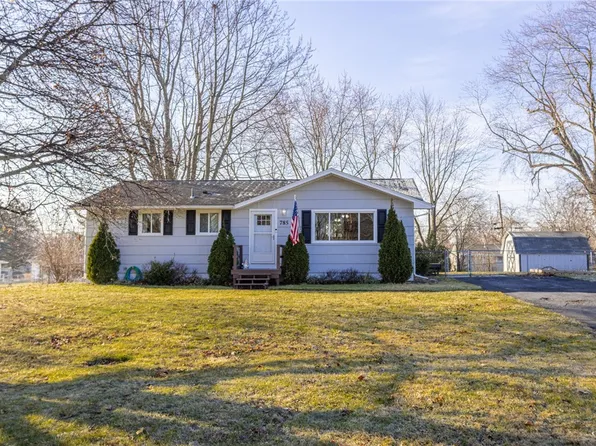 785 Bailey Rd, West Henrietta, NY 14586