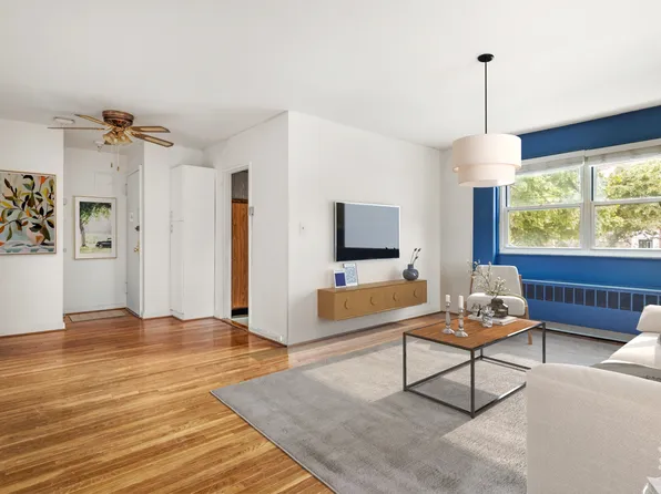 155-21 89th Street image 2 of 6