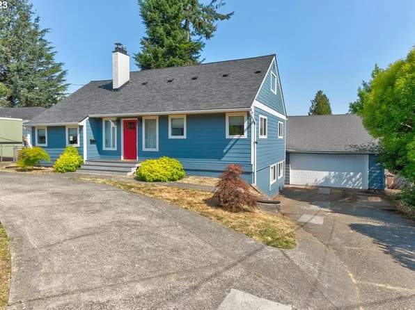 925 NW 8th St, Gresham, OR 97030