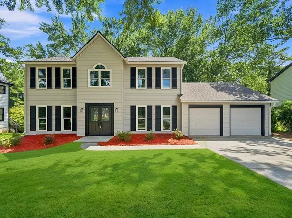 1359 Summit Ln NW, Acworth, GA 30102