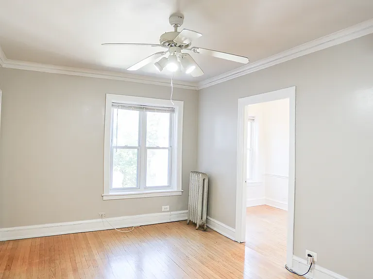 5052 N Glenwood Ave #2 — Photo 4