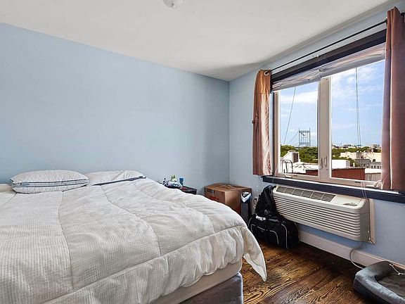 5th image of 2309 Astoria Blvd APT 4F