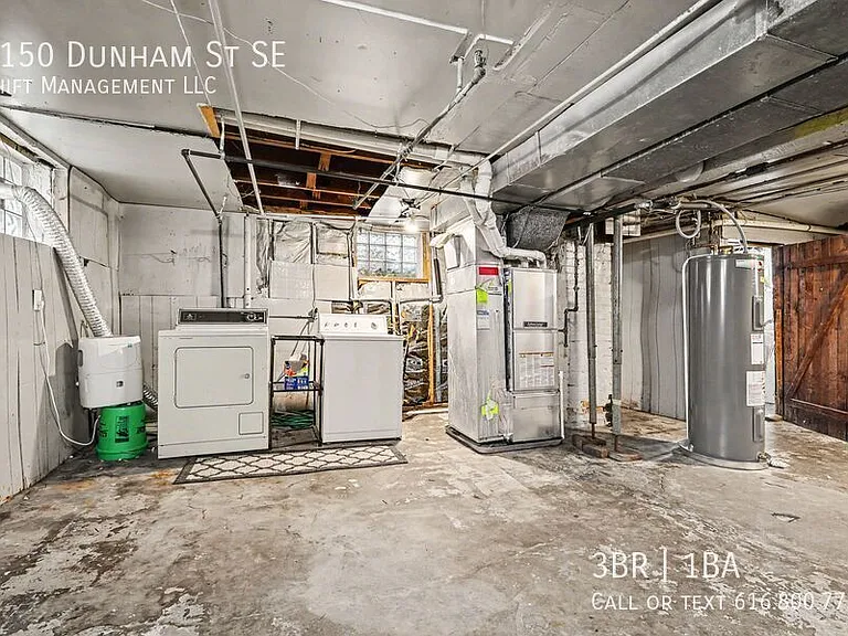 1150 Dunham St SE — Photo 13