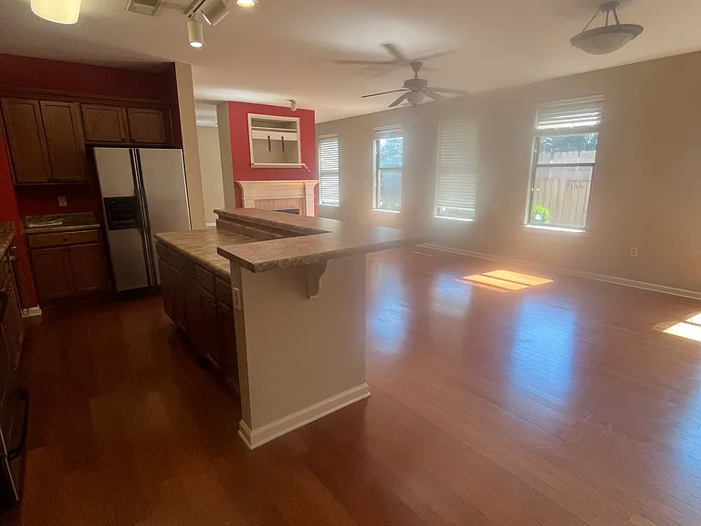 730 Litty Ct — Photo 7