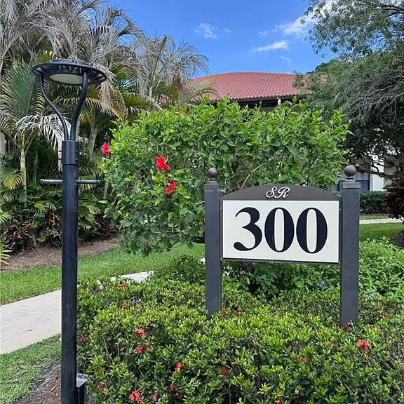 300 SW South River Dr #206 — Photo 3