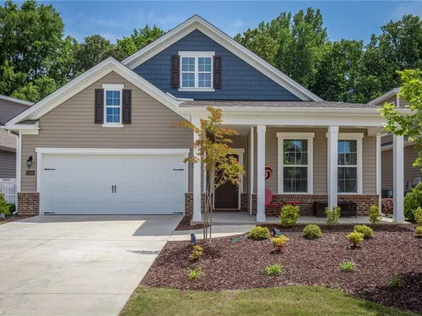 6436 Grogan Hill Rd, Whitsett, NC 27377