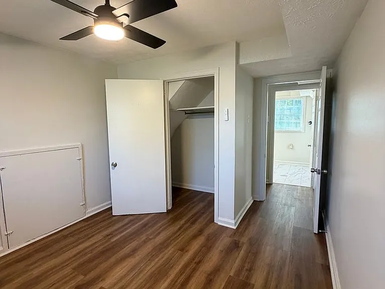 2120 Sage Rd — Photo 14