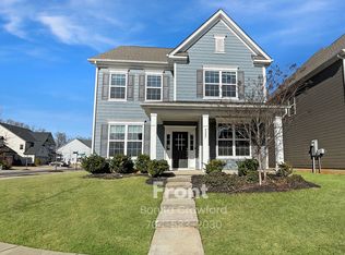 8227 Cornhill Ave, Charlotte, NC 28277