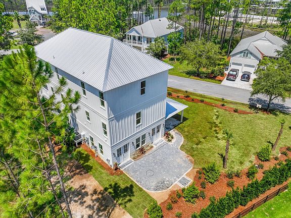 5th image of 102 Mallard Ln