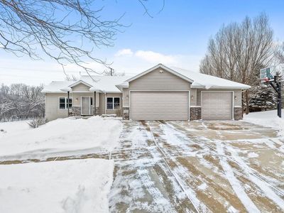 221 Glen View Road, Mount Horeb, WI, 53572