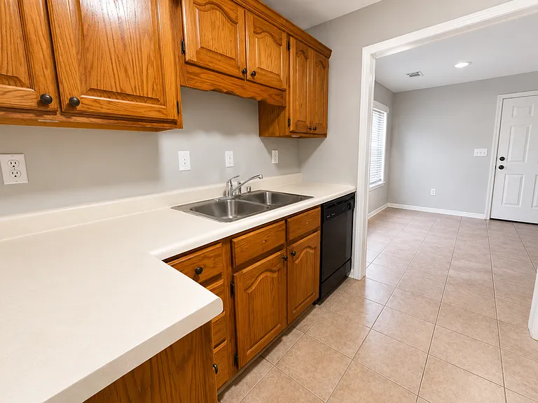 5502 Caribbean Pl — Photo 7