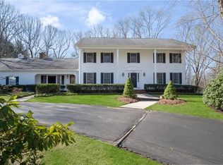 100 Joseph Ct, Warwick, RI 02886