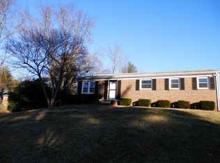 119 Dorset Ct, Charlottesville, VA 22911