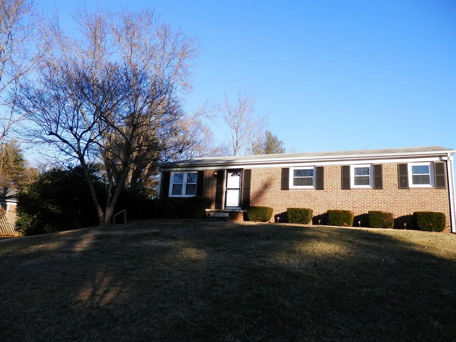 119 Dorset Ct photo 1