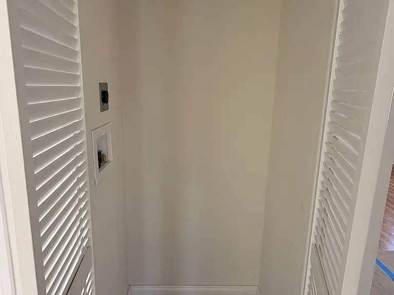 67-80 223rd Pl #2B — Photo 3