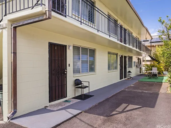 1313 Ahiahi St, Honolulu, HI 96817