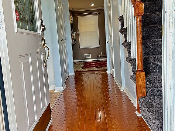 Front Entrance Hallway