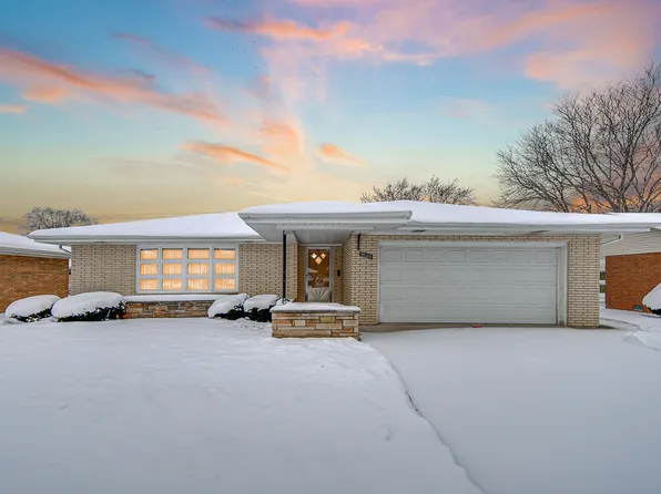 9620 S Keeler Ave, Oak Lawn, IL 60453