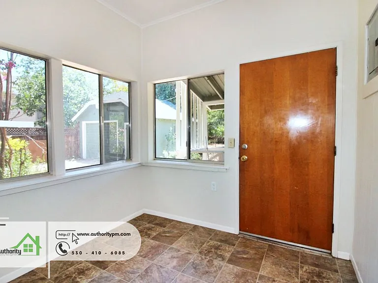1428 Chestnut St — Photo 20