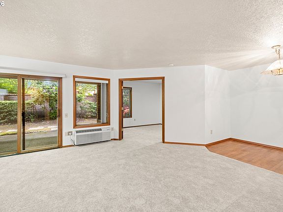 4th image of 14811 NE Sacramento St Unit 92