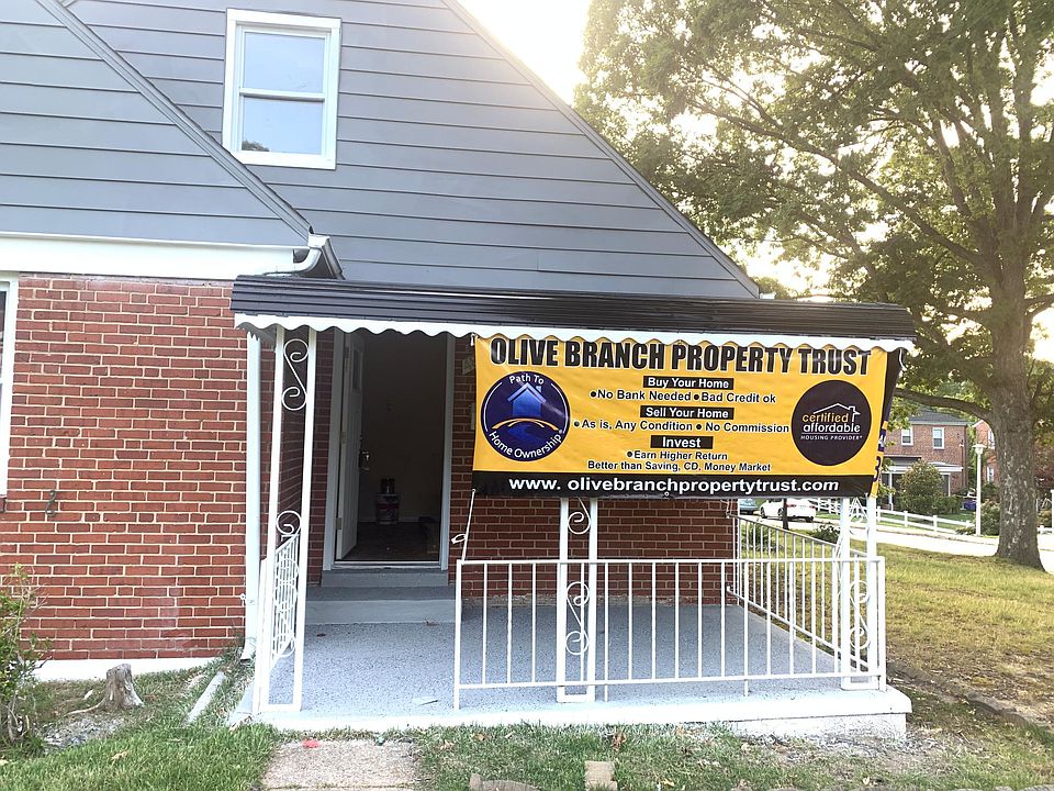 2nd image of 4834 Gilray Dr