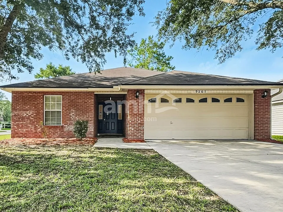 9261 Redtail Dr