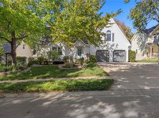 15804 W 150th St, Olathe, KS 66062