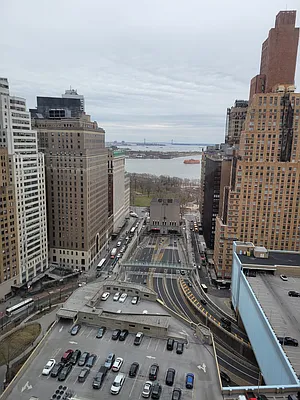 Rented by CCG Real Estate Brokerage | media 8