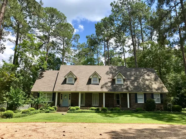 132 Tallokas Trl, Moultrie, GA 31788