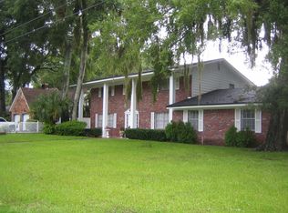 3932 Cherokee Villa Ln, Jacksonville, FL 32277