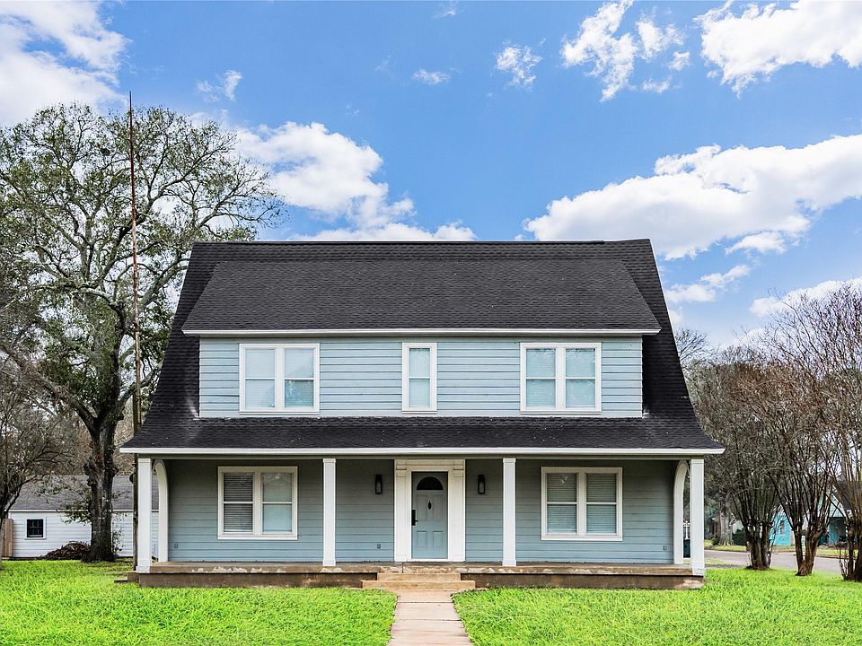 1st image of 311 Avenue G